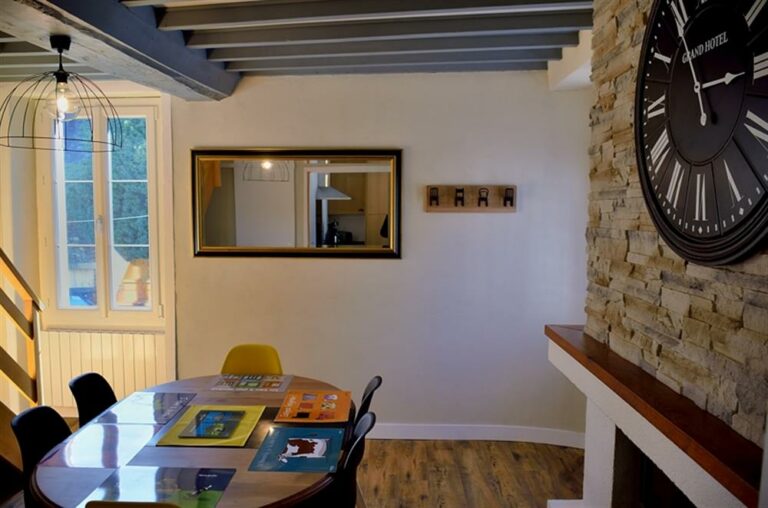 Salle à manger Gîte de la consoude
